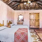 Casa Pinos Tatil Evi